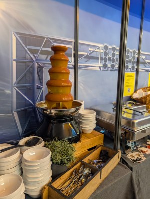 PXL 20251127 165825855